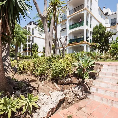 Beautiful In Malaga With Outdoor Swimming Pool, Wifi And 3 Bedrooms *